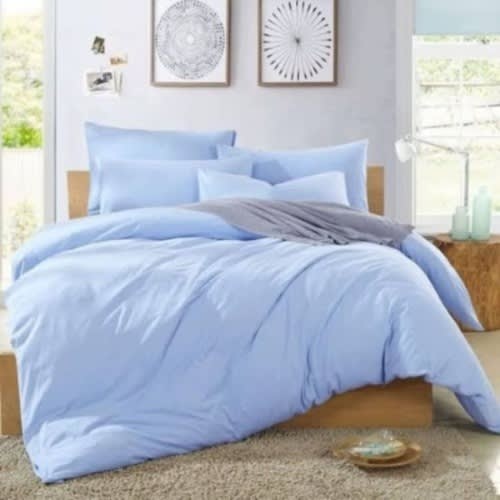 Plain Bedding Set - Duvet - Duvet Cover And 4 Pillowcases