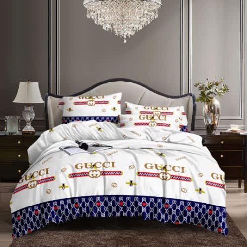 A duvet / duvet cover with pillowcases - gucci