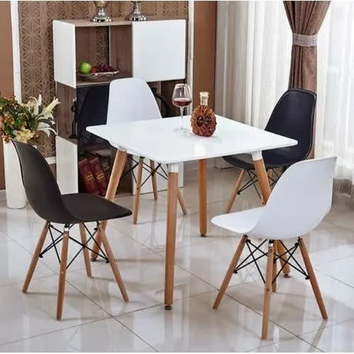 Square Plastic Round Table + 4 Sitting Chairs