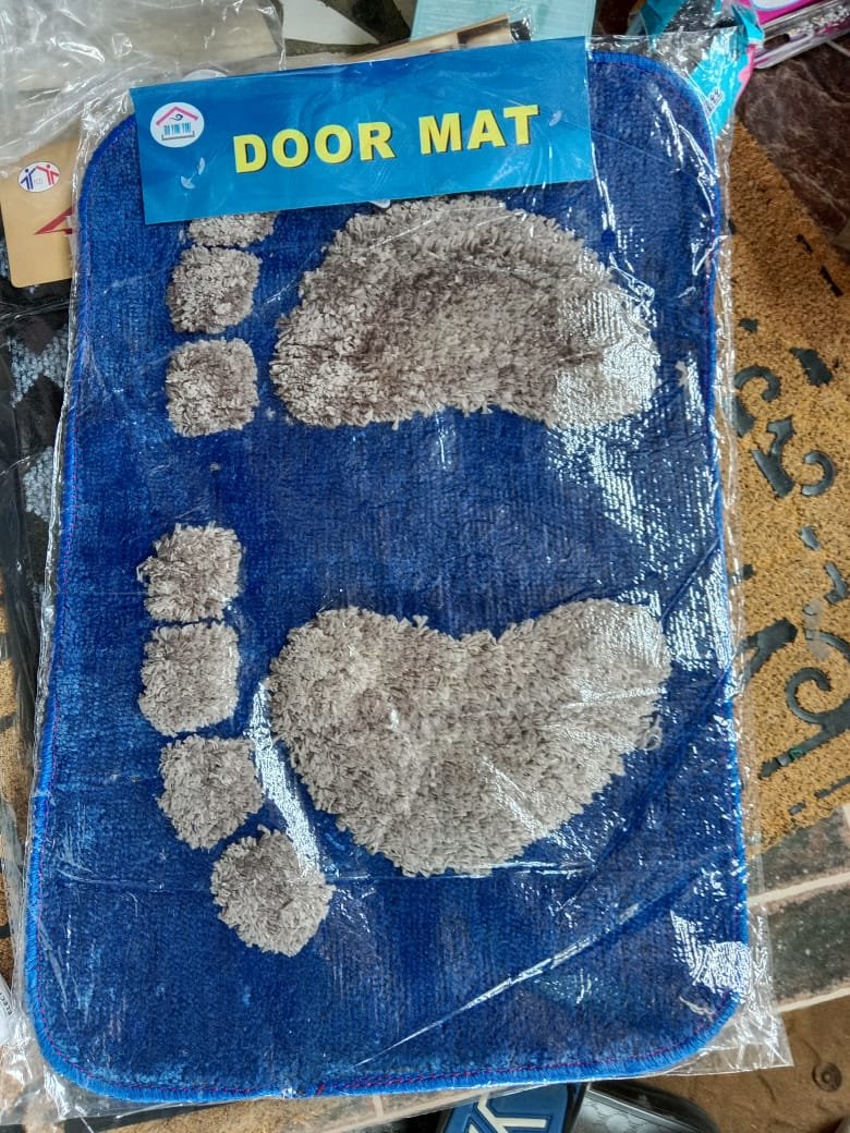 Footmates NewFootprints Feet Shape Bathroom Footmat