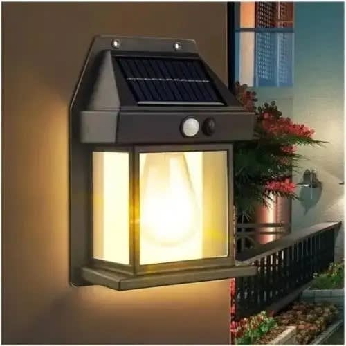 Solar Wall Night Light - Sunlight Charging