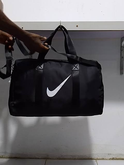 Nike Traveling Bag
