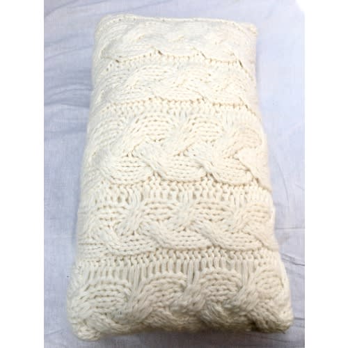 Threshold Chunky Cable Knit Lumbar Throw Pillow 14" X 24" (35.56cm x 60.96cm) - Cream