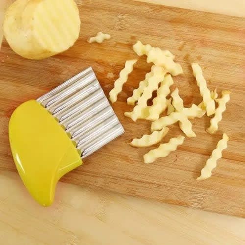 Stainless Steel Crinkle Wavy Cutter - Yellow