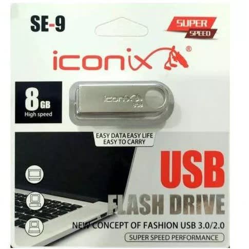 Iconix Se-9 Usb 3.0 Flash Drive - 8GB