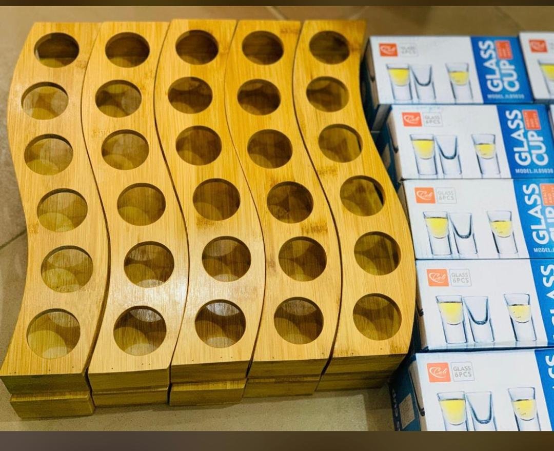 6 Holes Tequila Rack - Brown 1pc without glasses