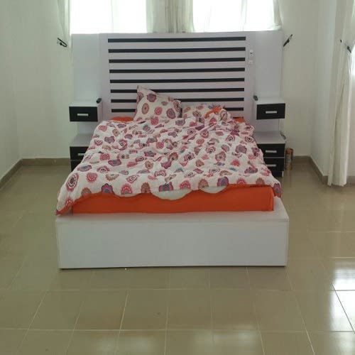 Sadia Bed Frame Wenge/white - 6 X 6