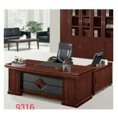 1.6m Executive Office Table With Side Extension
