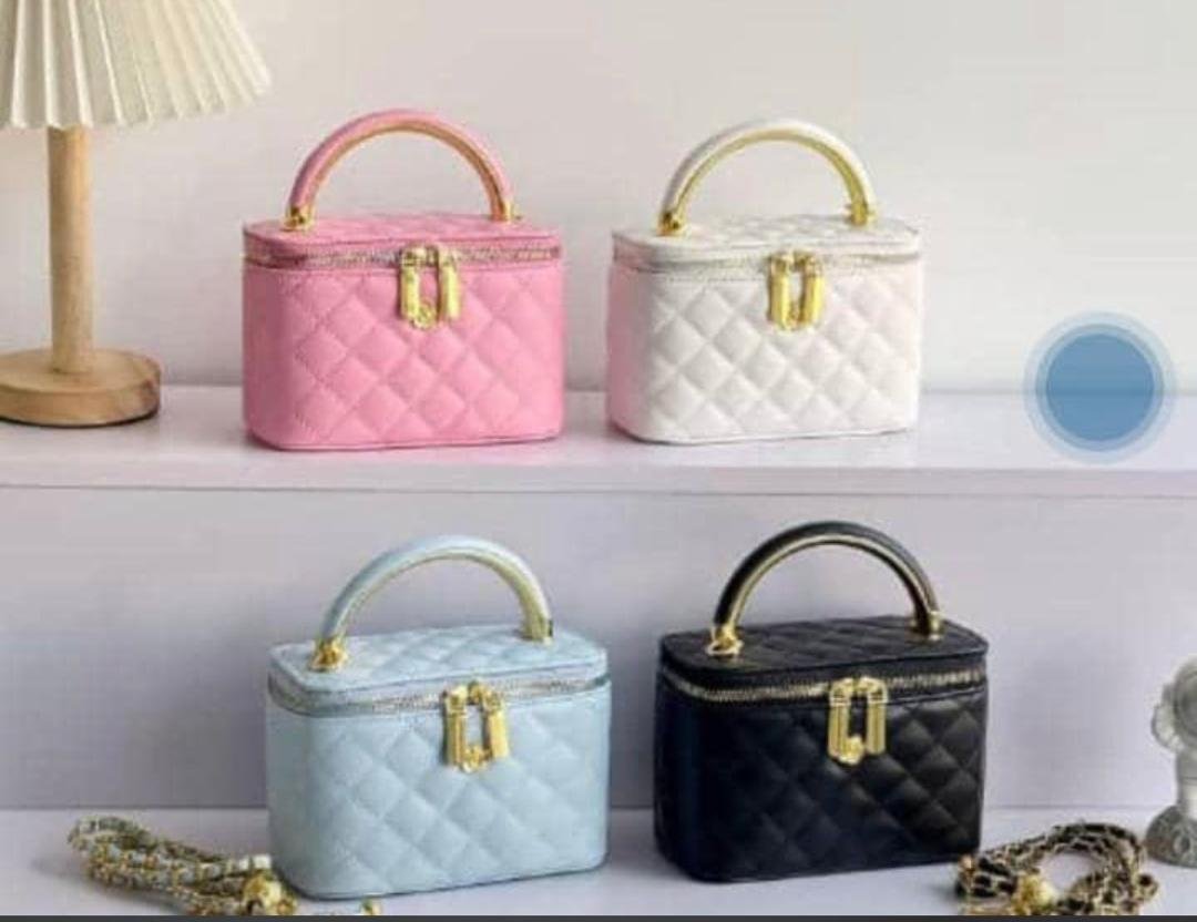 Glamour Quilted Handbag with Gold Accents