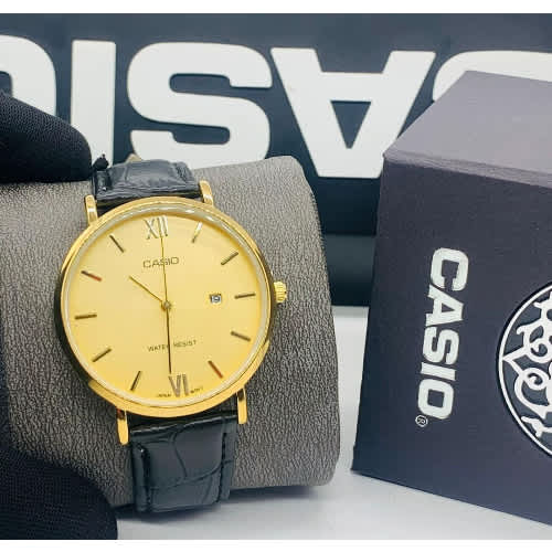 Casio Unisex Leather Wristwatch - Black