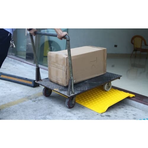 Portable Kerb Ramp With Reinforced Steel Bar