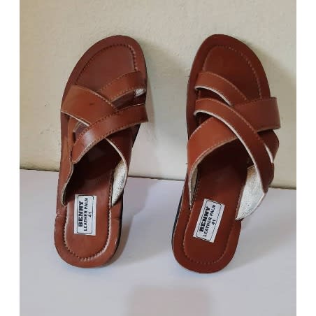 Leather Palm - Brown