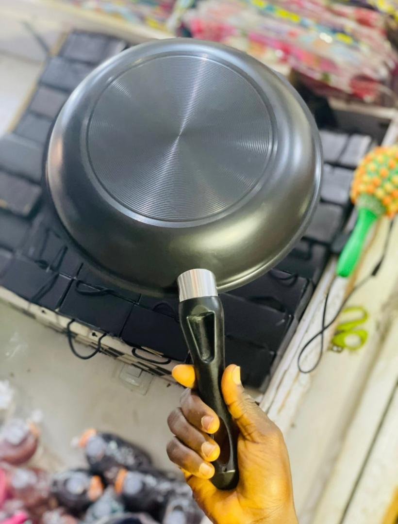 FRYING PAN IRON CAST NON-STICK COAT22cm