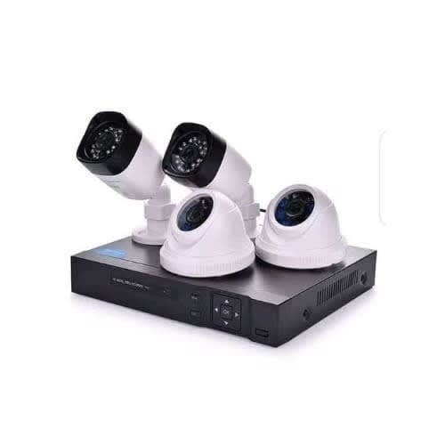 4 Channels Ahd Dvr 1080p And 2indoor + 2outdoor Camera's 2mp With Internet Access