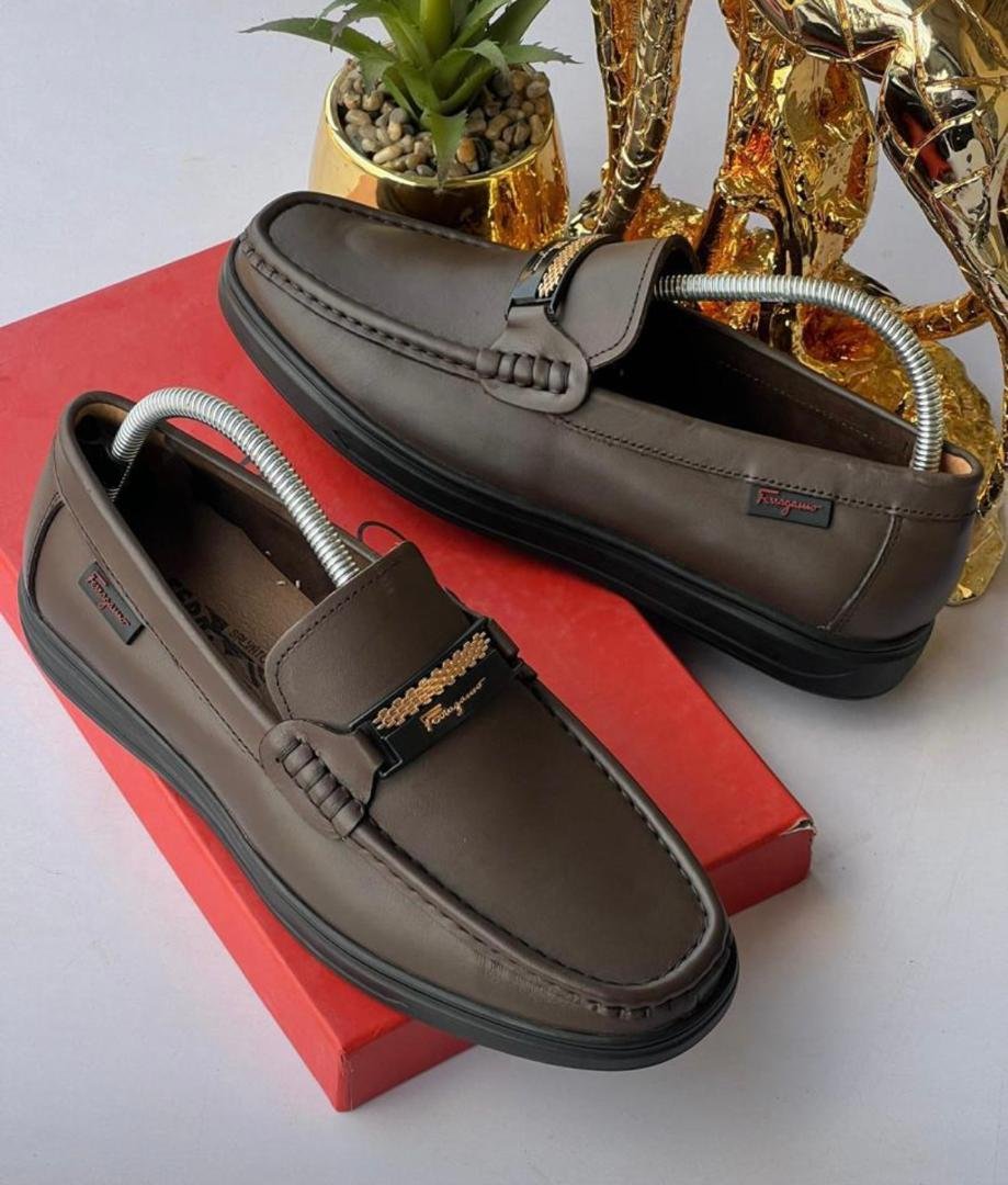 Clarks Brown Leather Big Flat