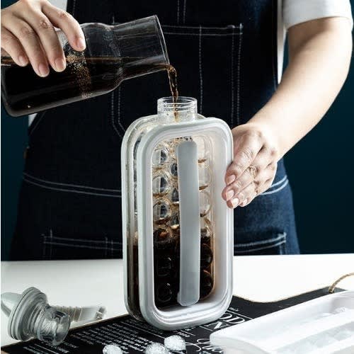 Hockey Pot Ice Cube Making Bottle -19 Cubes