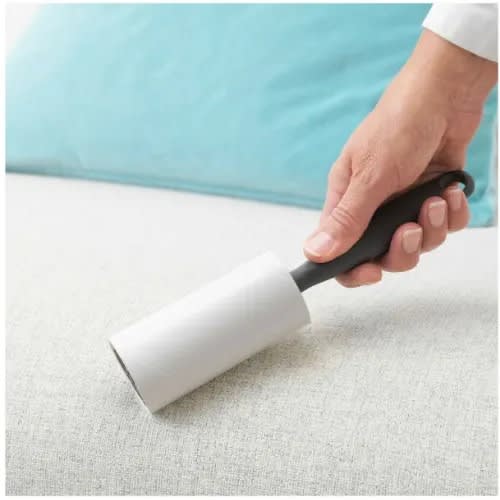 Roll Cleaner Strong Adhesive Sticky Roller Lint Roller + Extra Sheets-white