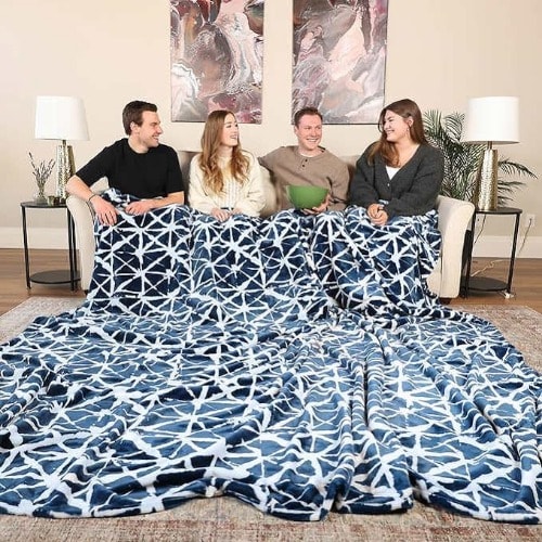 Life Comfort 10-feet Wide Oversized Family Blanket - 120" X 110"