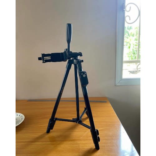 Tripod  Stand For Phones And Camera