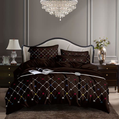 Bedsheet and two pillowcase