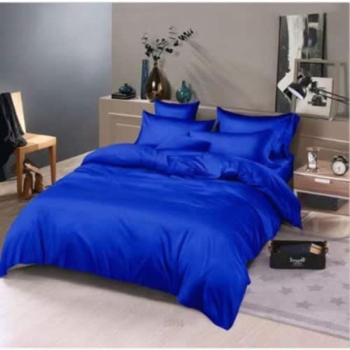 Plain Bedding Set - Duvet - Duvet Cover And 4 Pillowcases