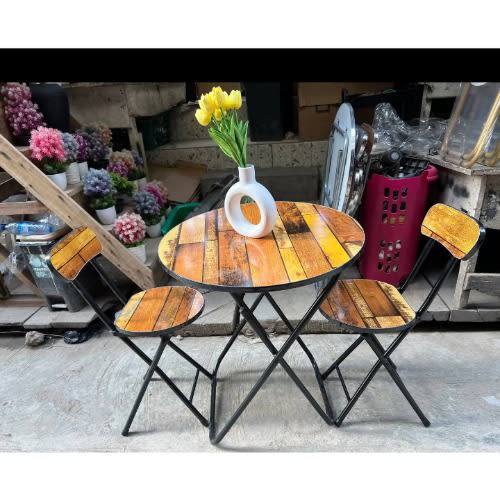Round Foldable Vintage - 1 Table And 2 Chairs