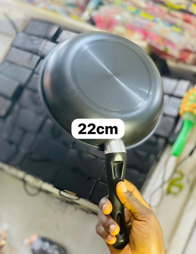 FRYING PAN IRON CAST NON-STICK COAT