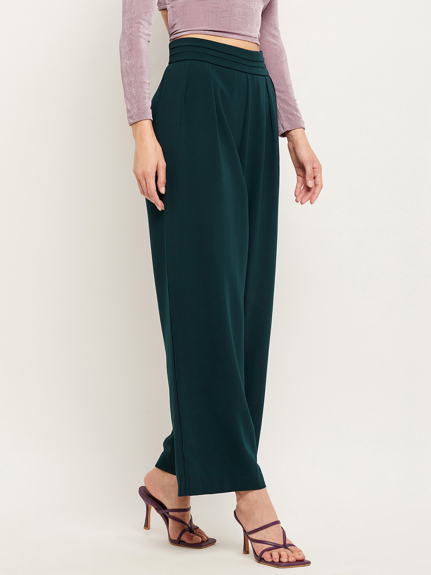 Camla Green Relaxed Fit Mid rise Trousers