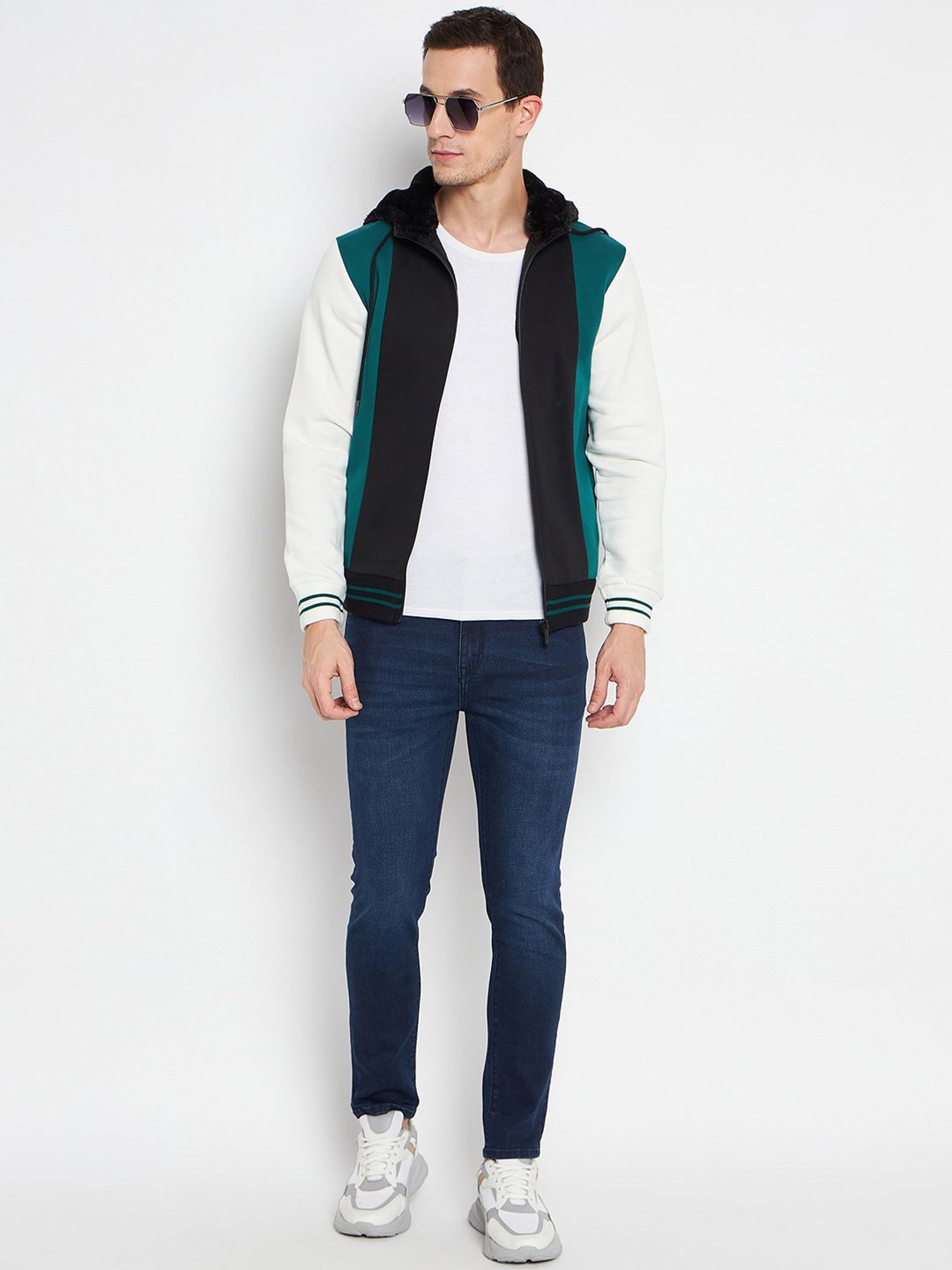 Camla Black Regular Fit Hooded Sweatshirt