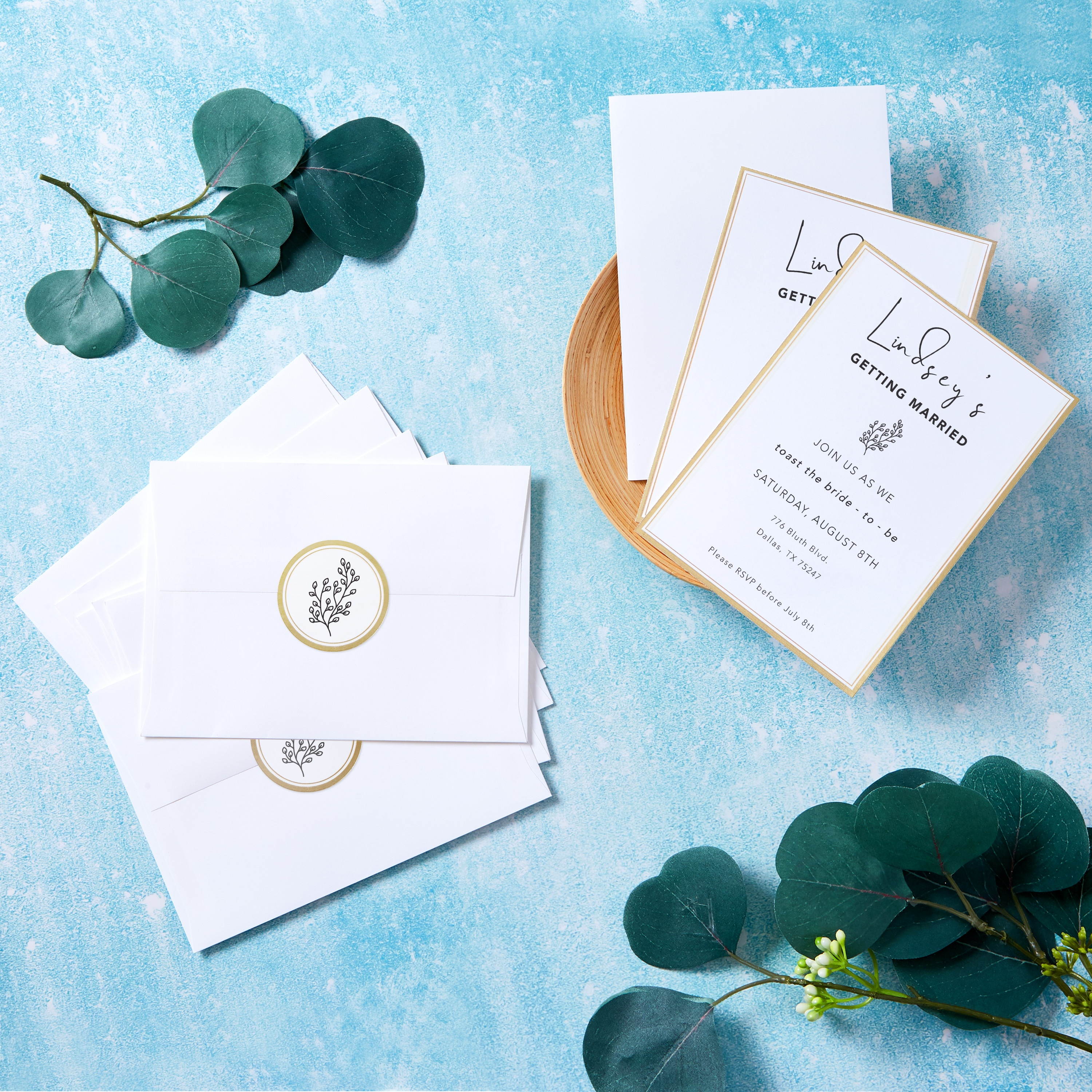 Buy Avery Matte White Invitation Cards with Metallic Gold Borders,