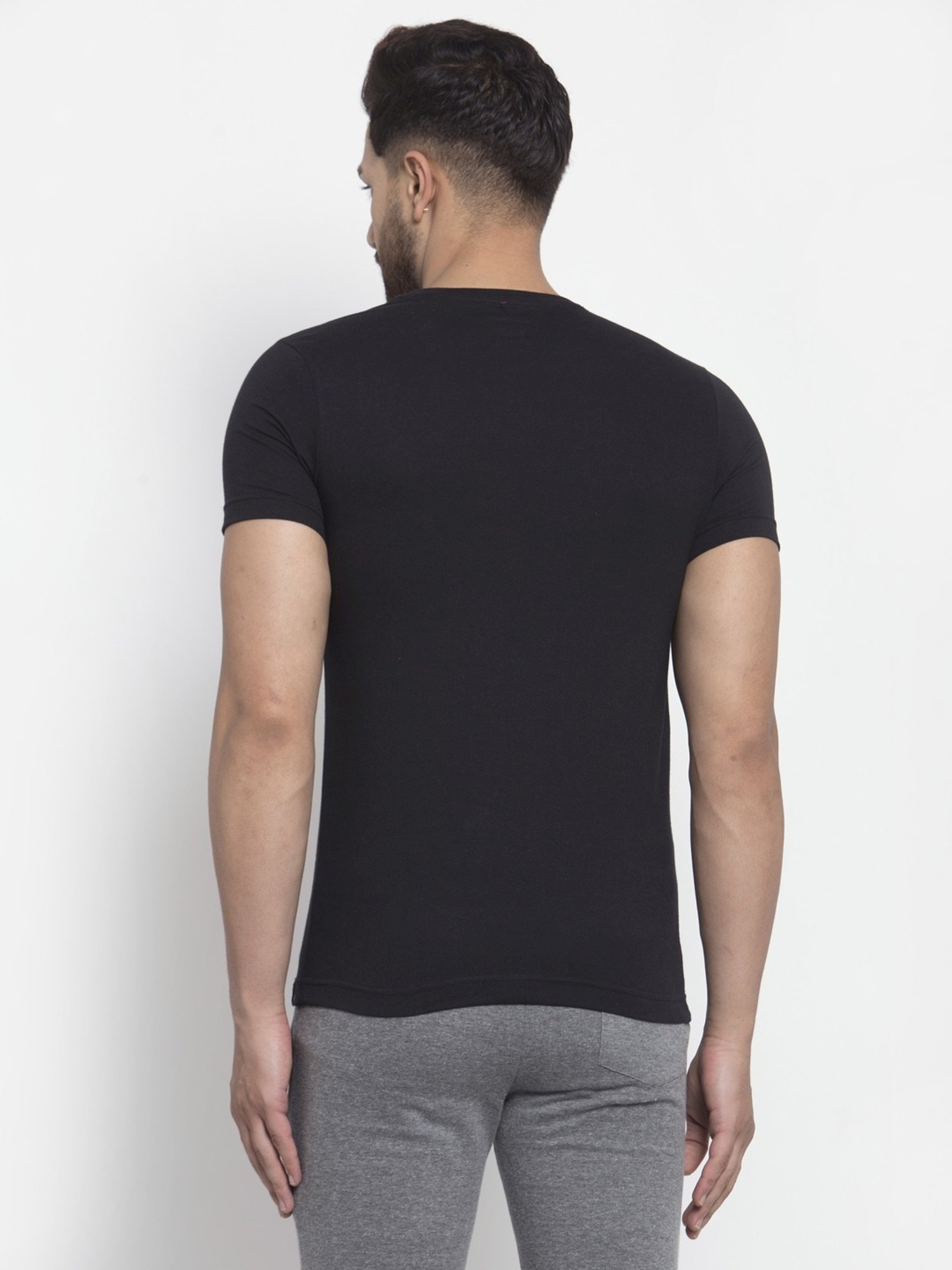 Sporto Black Regular Fit Printed Sports T-Shirt