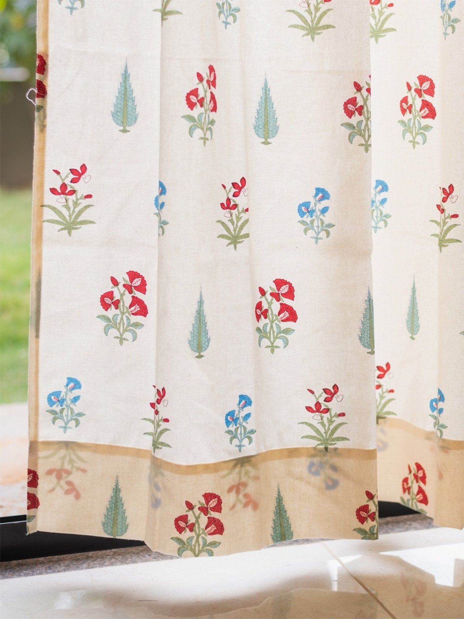 Urban Space Floral Red & White Cotton 5 ft Window Curtains - Set of 2