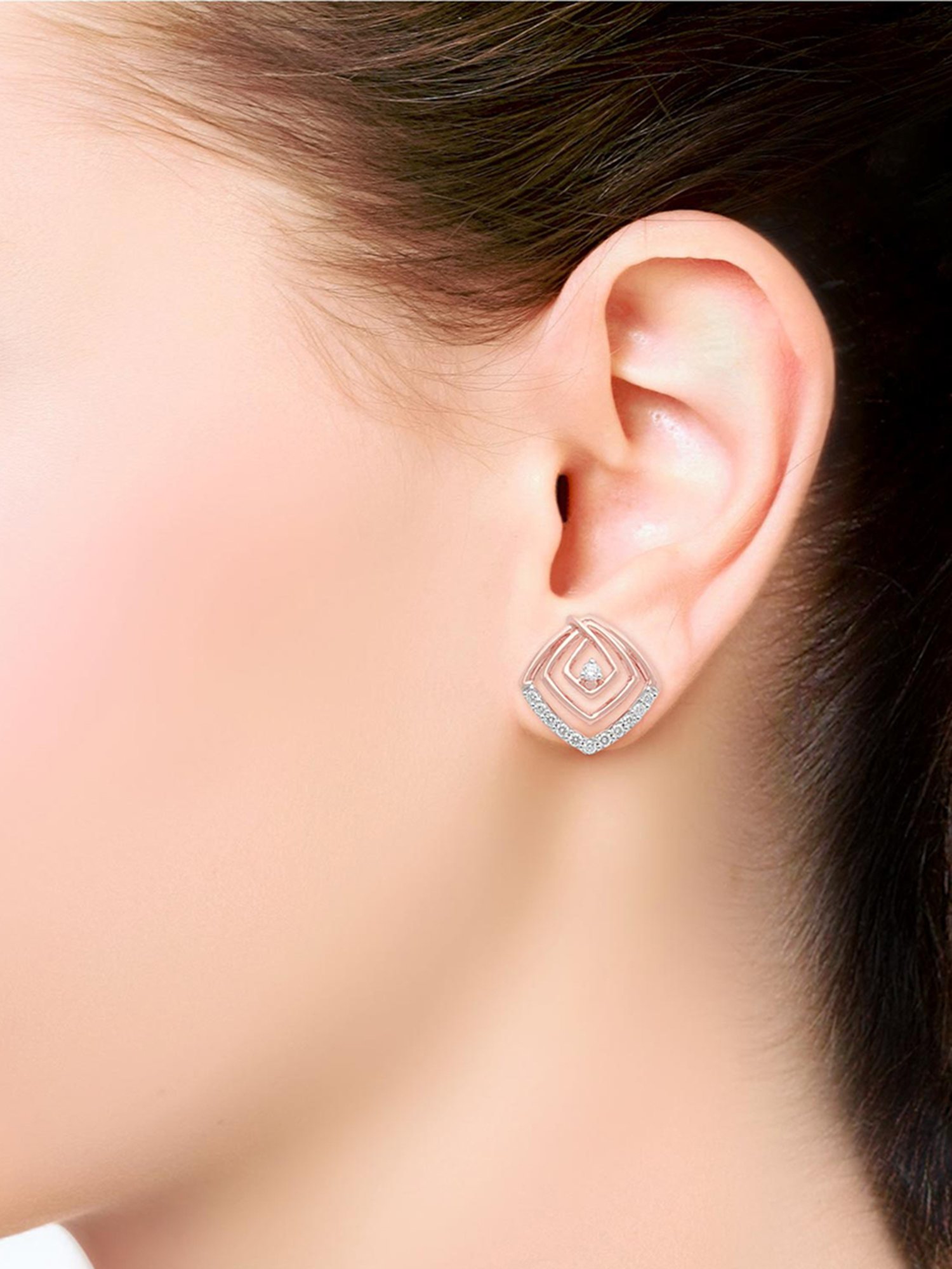 Malabar Gold and Diamonds 18k Rose Gold Stud Earrings