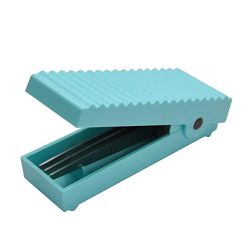 Handy Paper Shredder Fringe Scissors Manual Safe Document Chipper for Office and Household Use (Blue)