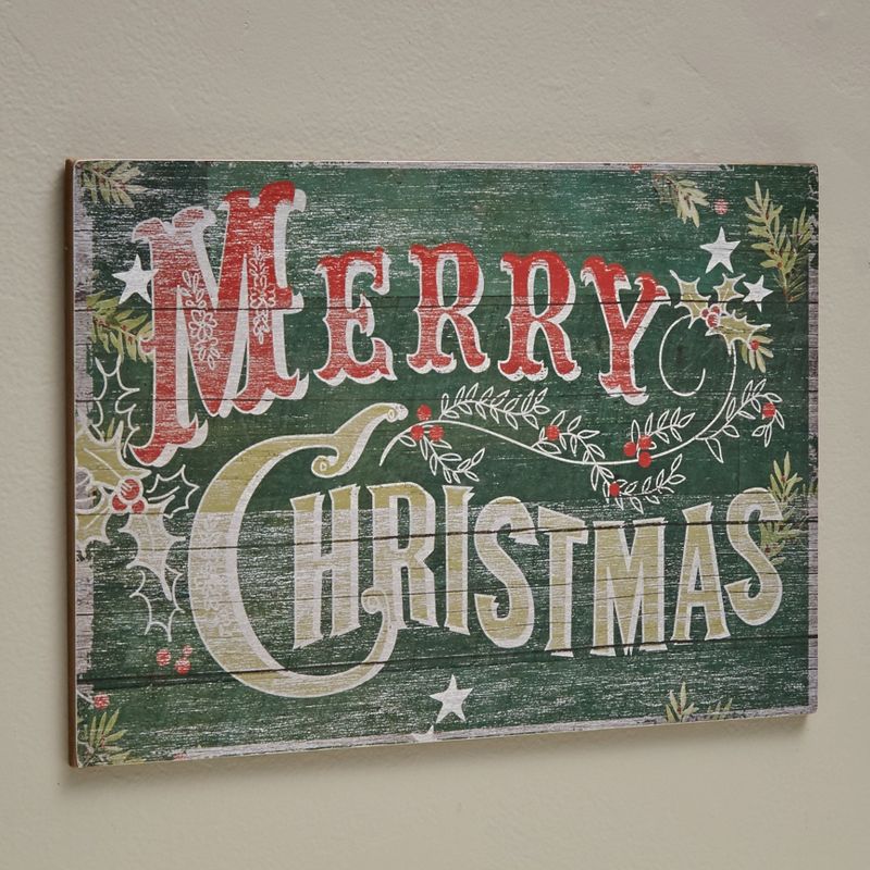 Lakeside Merry Christmas Woodland Pallet Wall Art Sign with Distressed Finish