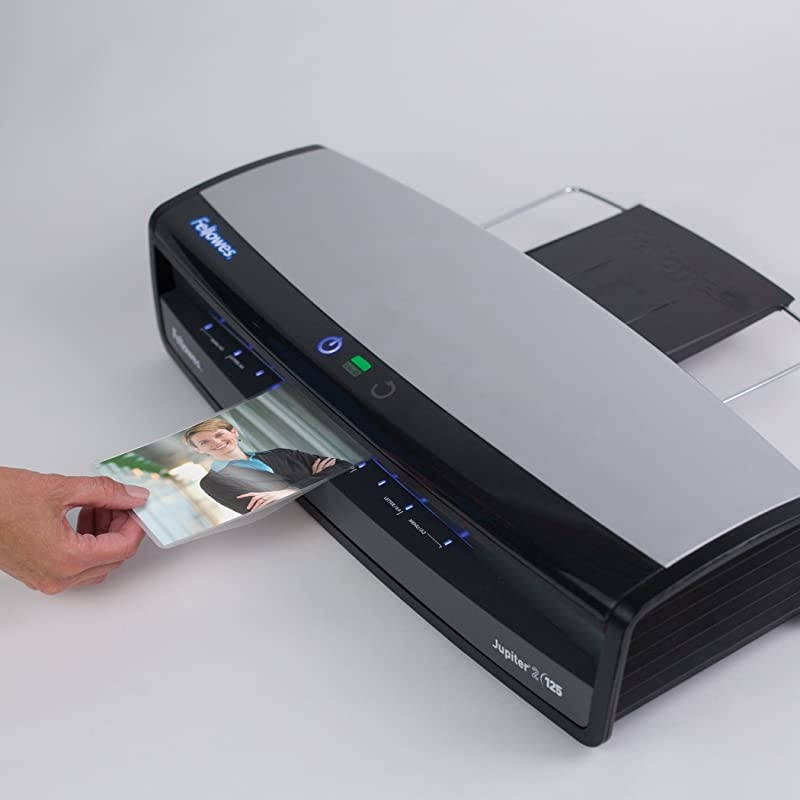 Laminating Pouches, Thermal, Photo Size, 3 Mil, 25 Pack (5208301)