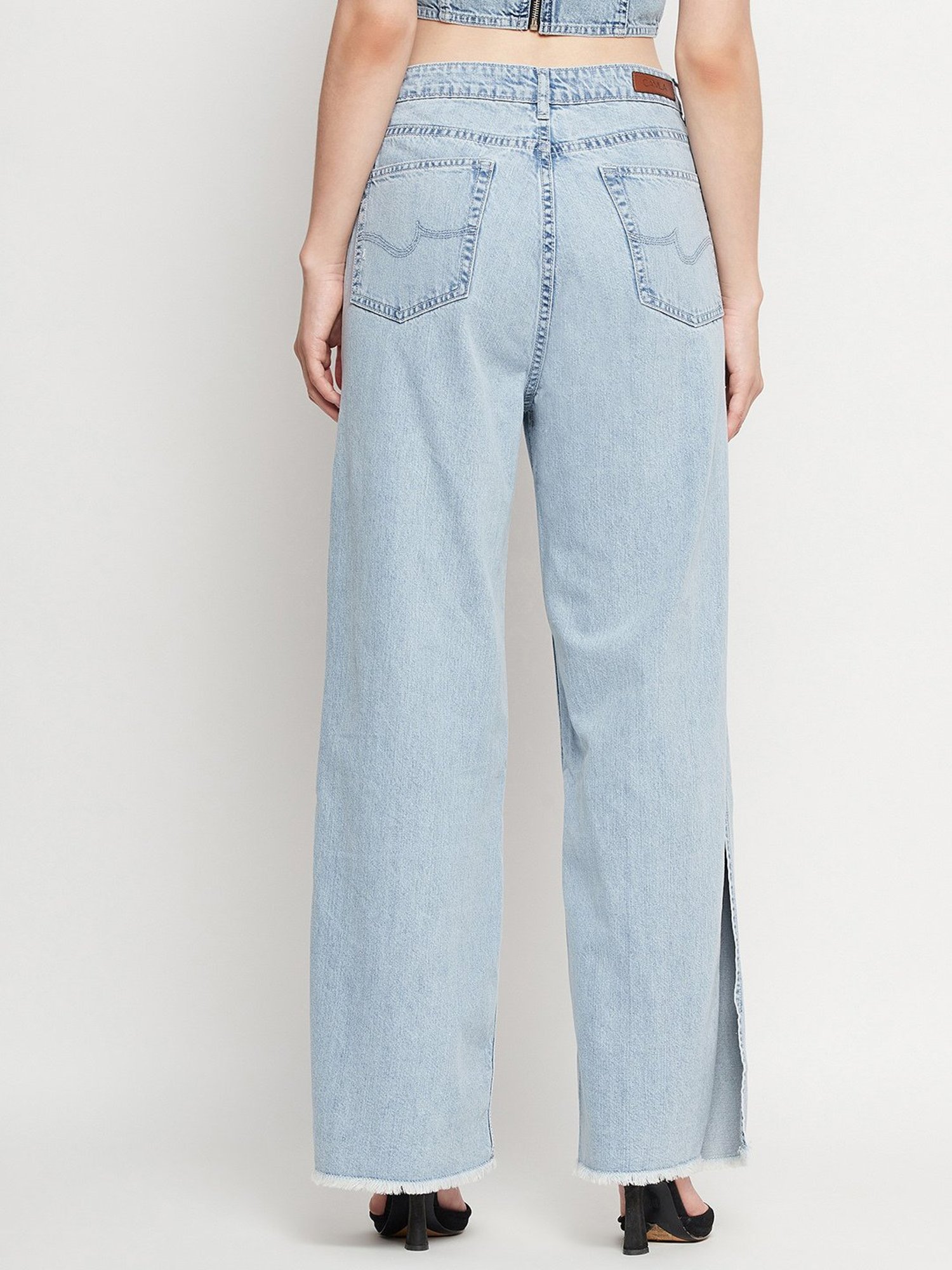 Camla Blue Regular Fit Mid rise Jeans